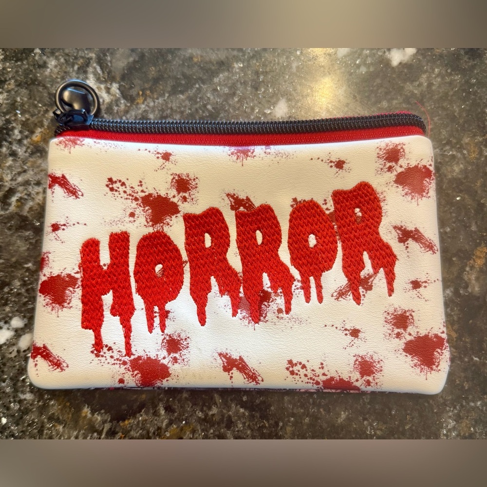 🧟‍♀️❤️Horror Themed Makeup Pouch❤️🧟‍♀️